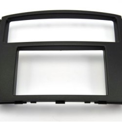 46.133 АДАПТОРНА РАМКА ЗА 2-DIN за Mitsubishi Montero, Shogun, Pajero 2007-2014