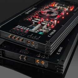 High-End amp Helix C One, 1100W RMS, клас AB