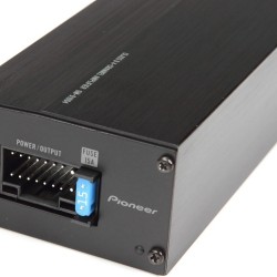 Pioneer GM-D1004 компактен 4 канален клас D усилвател 4x45W RMS